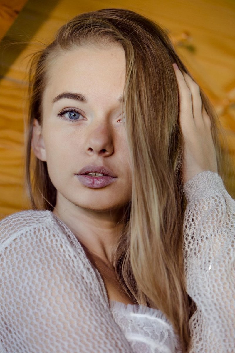 Галя, 21 год, 0 размер груди